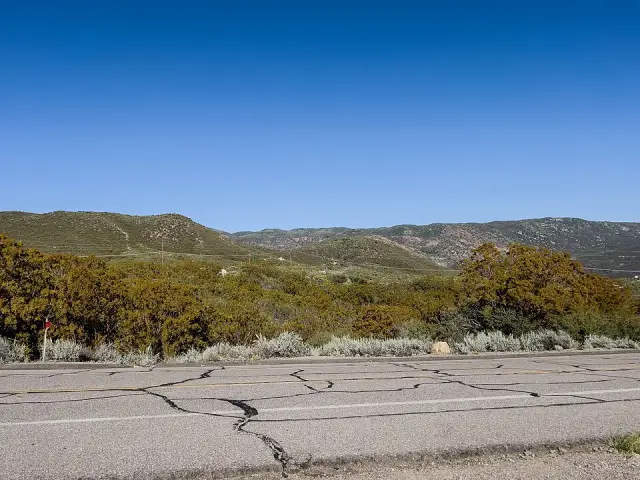 Laguna Summit