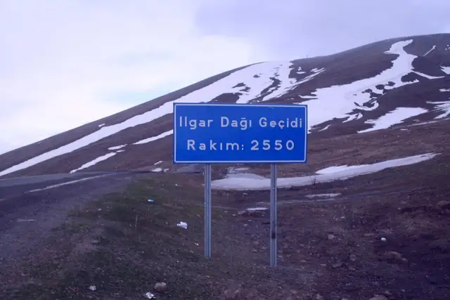 Ilgar Geçidi